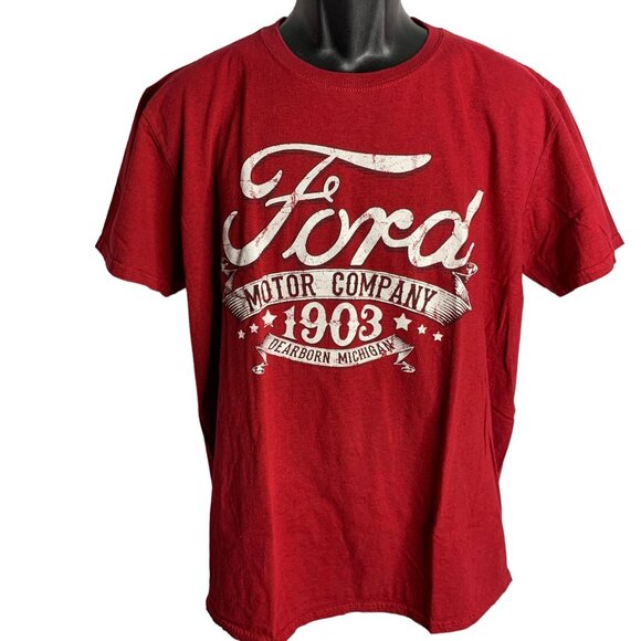 Ford Motor Co Graphic Crewneck T Shirt L Red Short Sleeves Logo Hot Rod Truck - Picture 1 of 5
